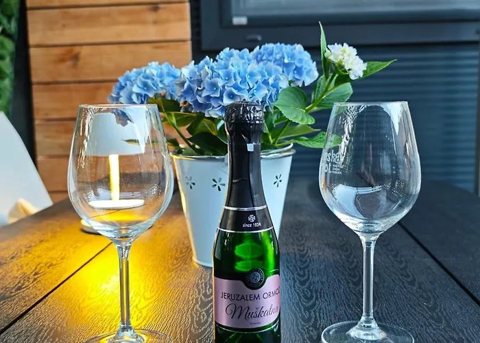 Relax Tiny House Počitniška hiša Ljubljana